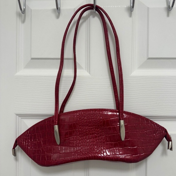 Red Franco Bellucci Architectural Croc Embossed Bag - Picture 3 of 4